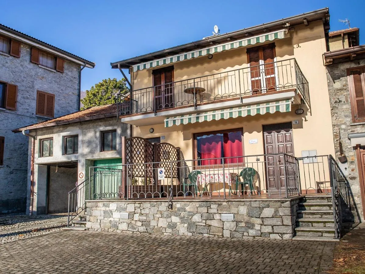 Holiday home House Nicholas Gera Lario