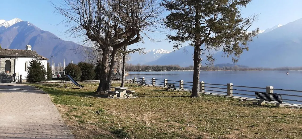 House Nicholas Gera Lario Holiday home
